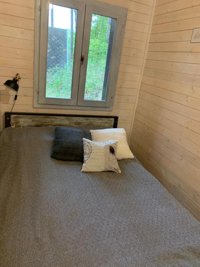 Off Mode - Erdei Faház A Tóparton Apartman *